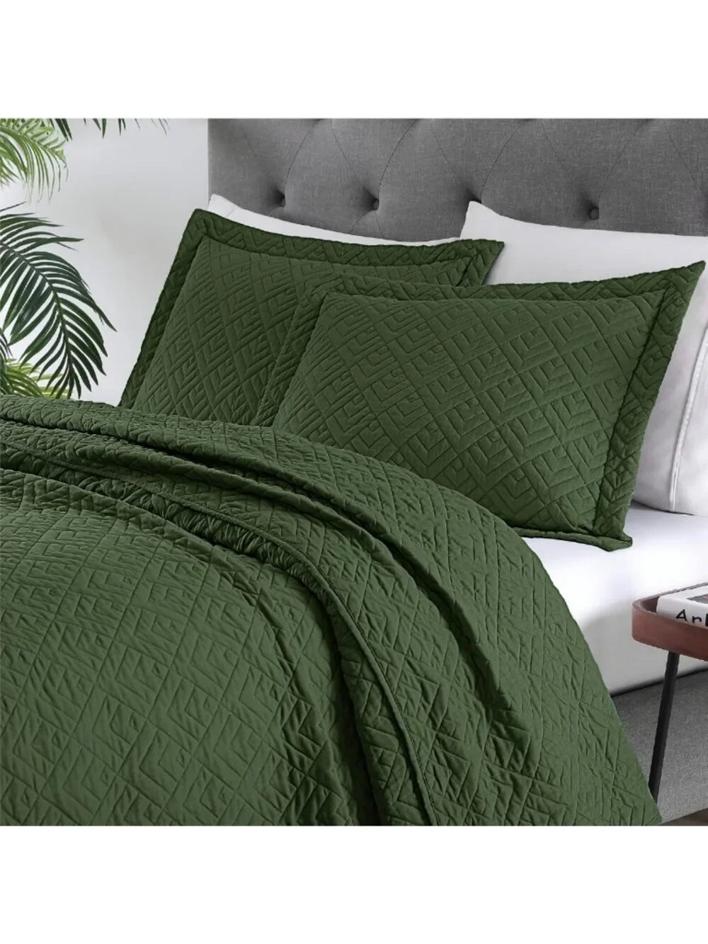 Queen Size Quilt Set - Summer Squares Pattern, Olive Green Bedspread, Cozy